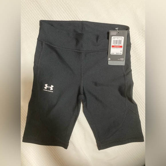 NWT Under Armour shorts - Picture 2 of 6